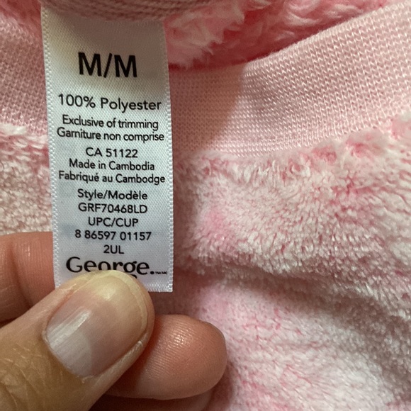 Gently used pink heart printed pj set in size M - Picture 4 of 7